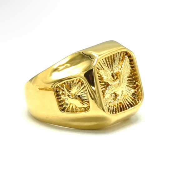 18K Gold Plated Over Stainless Steel Eagle Men Ring - Picture 3 of 3